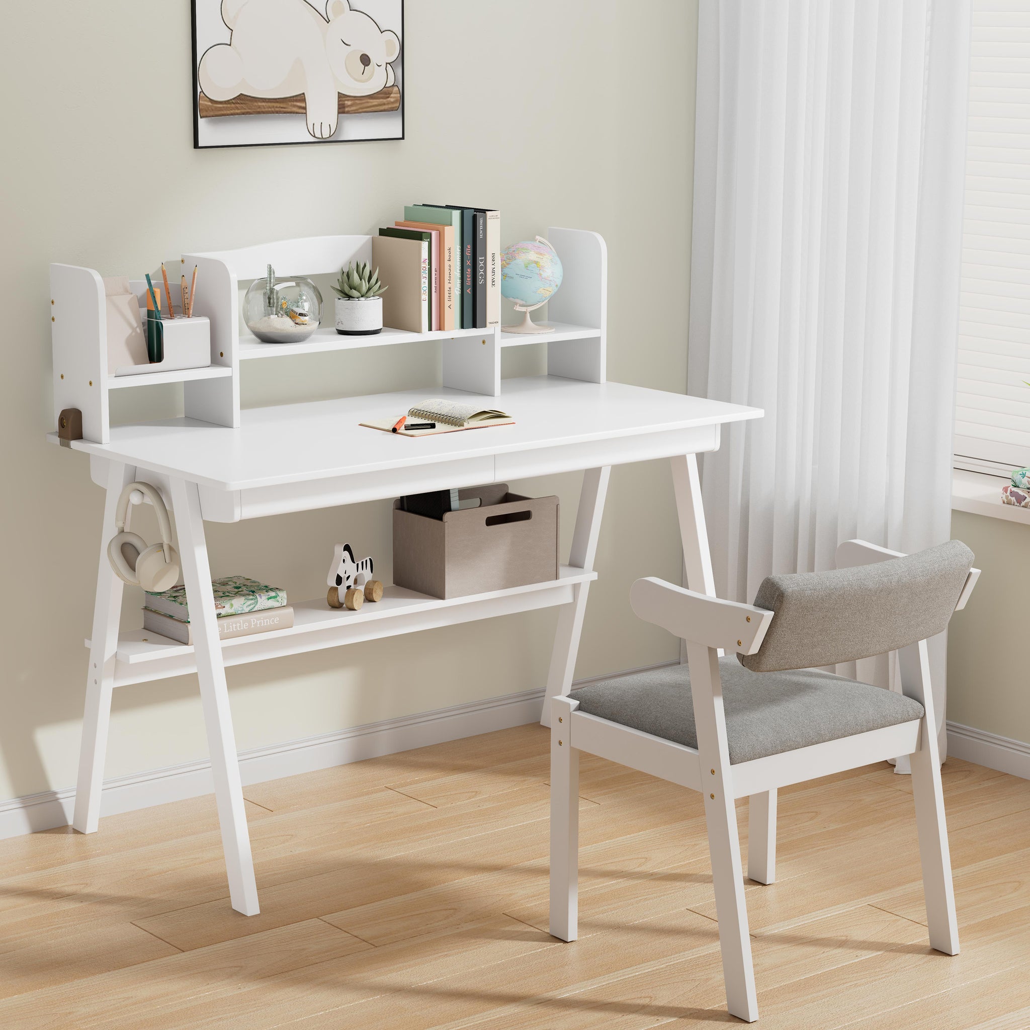 DELAVIN Solid Wooden Kids Desk and Chair Set - Main Image